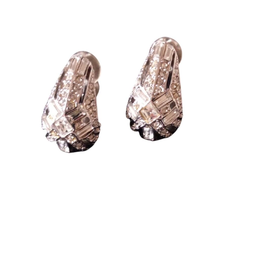 Elegant ST JOHN Vintage Silver Tone Crystal Earrings